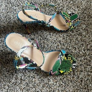 New snake heels 👠 size 9